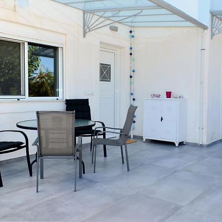 Amera - Troumpas Family Apartments Леонидион Экстерьер фото