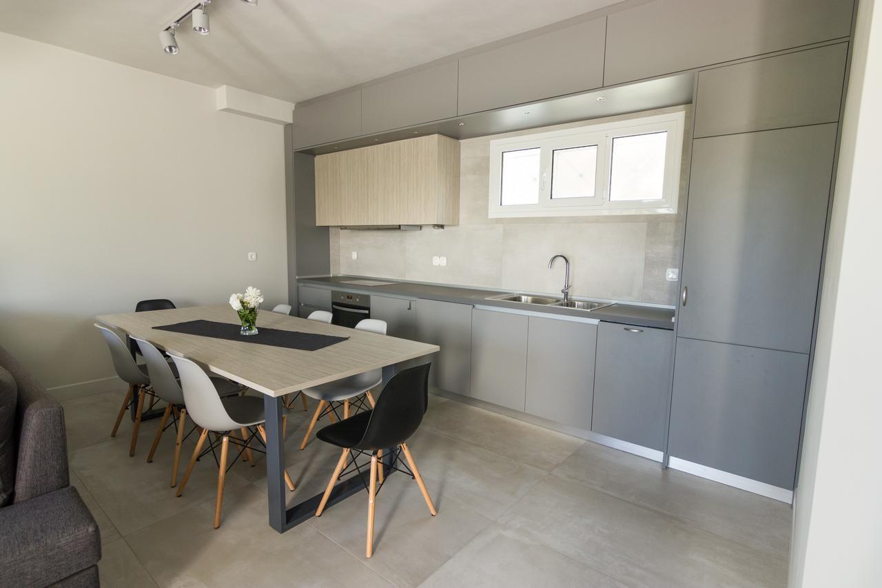 Amera - Troumpas Family Apartments Леонидион Экстерьер фото