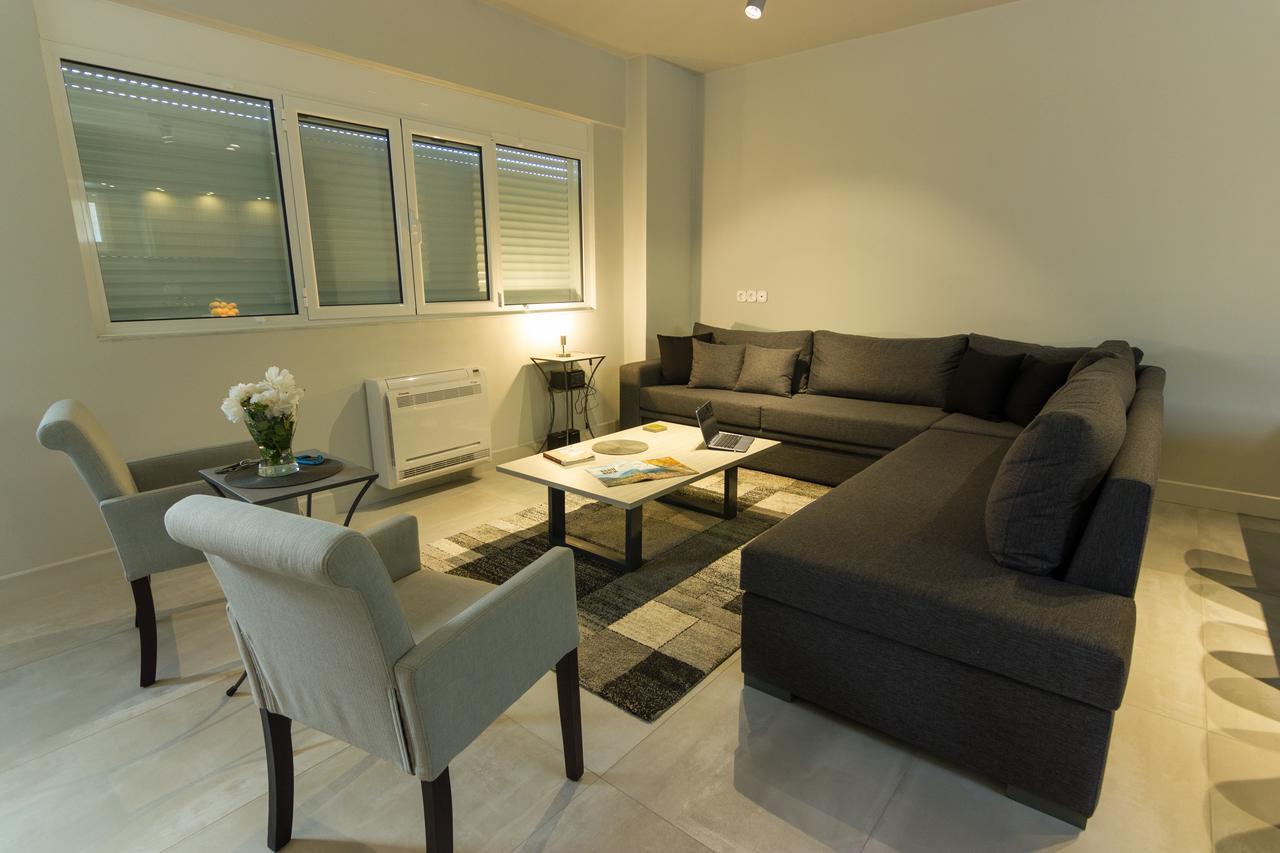 Amera - Troumpas Family Apartments Леонидион Экстерьер фото
