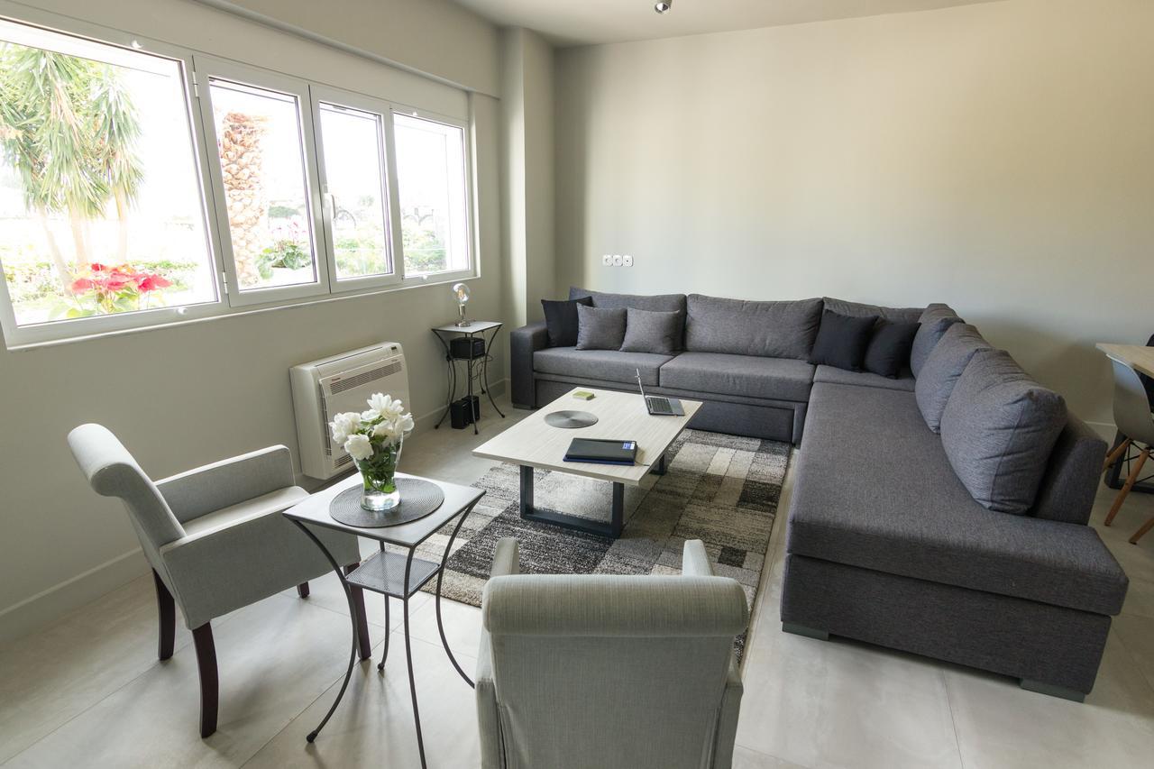 Amera - Troumpas Family Apartments Леонидион Экстерьер фото